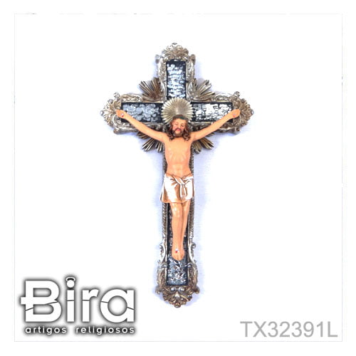 crucifixo detalhado resina