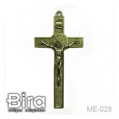 Crucifixo em Metal Com Detalhes São Bento - 29cm - Cód. ME-028